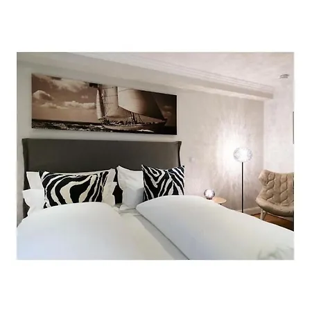 1-bedroom